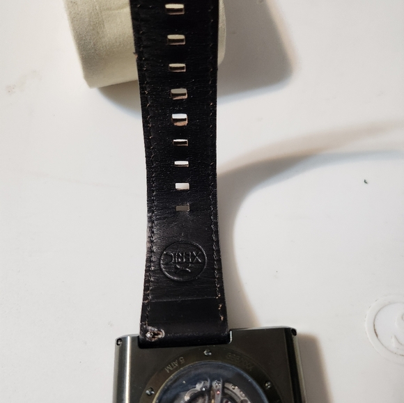 Xeric automatic watch - Picture 7 of 9